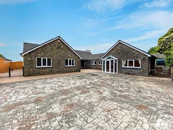 4 Bedroom Detached Bungalow For Sale In Templeton, Narberth, SA67