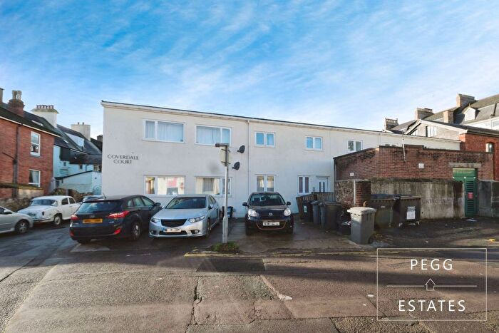 2 Bedroom Flat For Sale In Coverdale Court, Paignton, TQ3