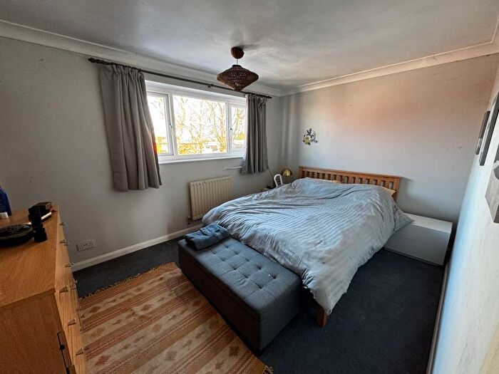 3 Bedroom Semi-Detached House For Sale In Walesby Lane, Ollerton, Newark, NG22
