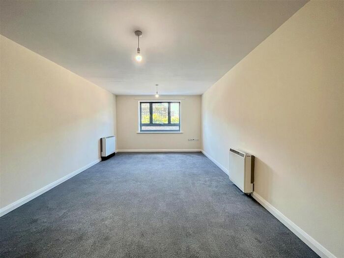 1 Bedroom Flat To Rent In The Waterfront, Hertford, SG14