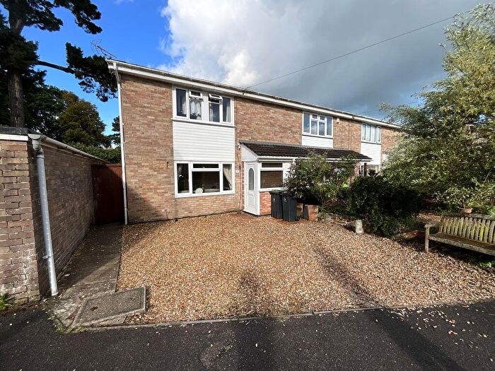 3 Bedroom End Of Terrace House For Sale In Burton, Christchurch, BH23