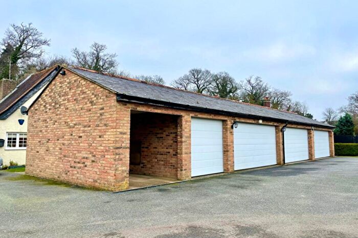 2 Bedroom Barn Conversion For Sale In High Wych, Hertfordshire, Sawbridgeworth, CM21