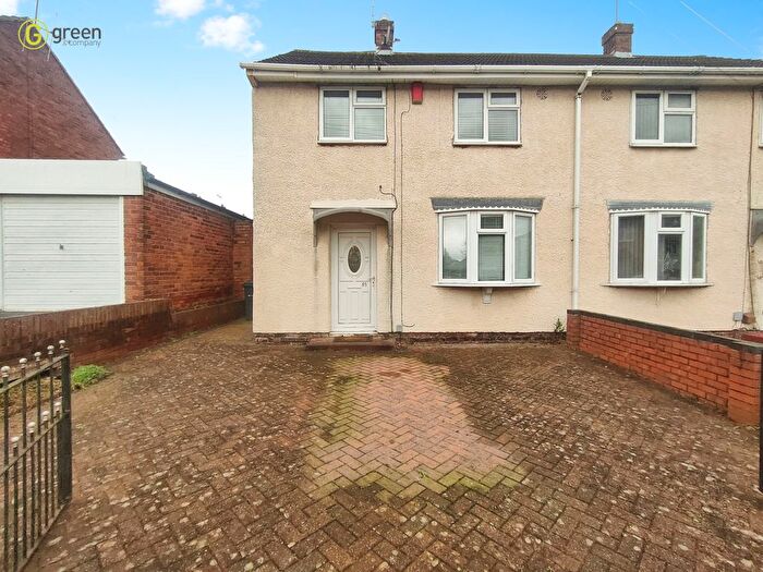 2 Bedroom Semi-Detached House For Sale In Shopton Road, Shard End, Birmingham, B34