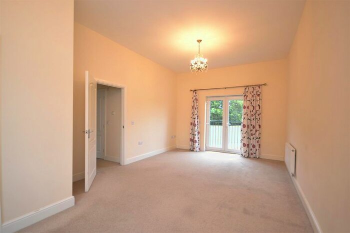 2 Bedroom Flat To Rent In Turnberry, Norwich, NR4