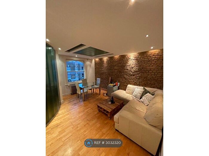2 Bedroom Flat To Rent In Offerton Road -, London, SW4