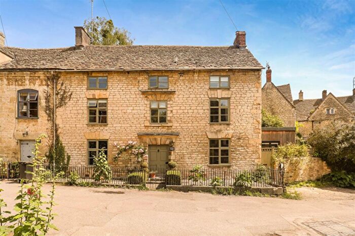 4 Bedroom End Of Terrace House For Sale In Rooksmoor, Woodchester, Stroud, GL5