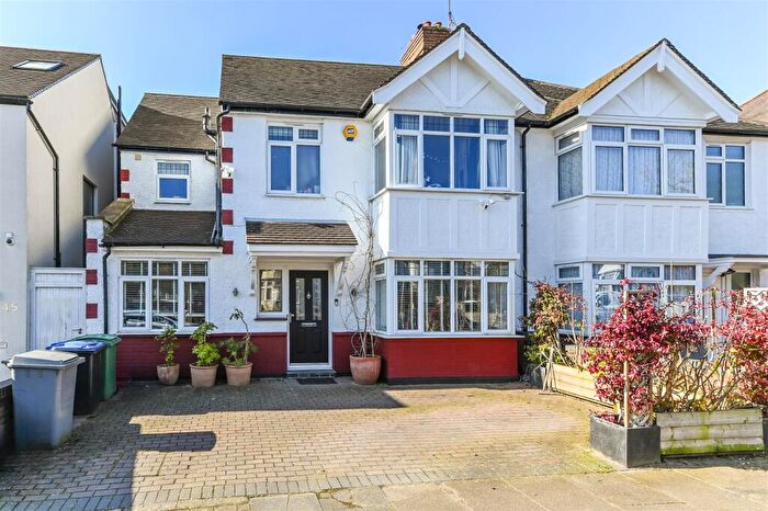 5 Bedroom House For Sale In Hanover Road, London, NW10