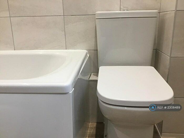 1 Bedroom Flat To Rent In Chestnut Place, Southam, CV47