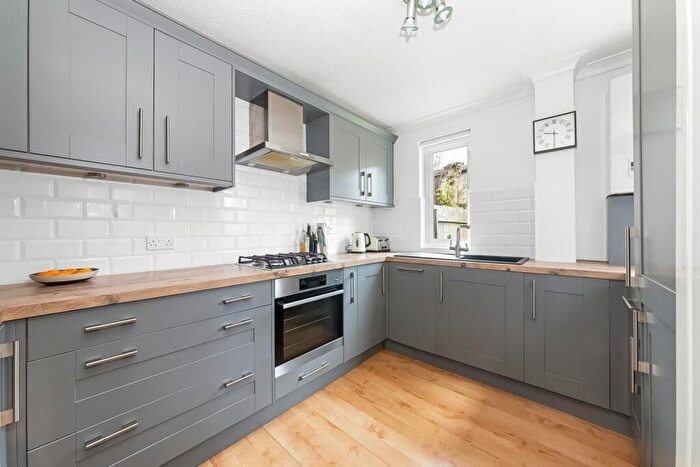2 Bedroom Terraced House For Sale In Venner Road, Sydenham, London, SE26