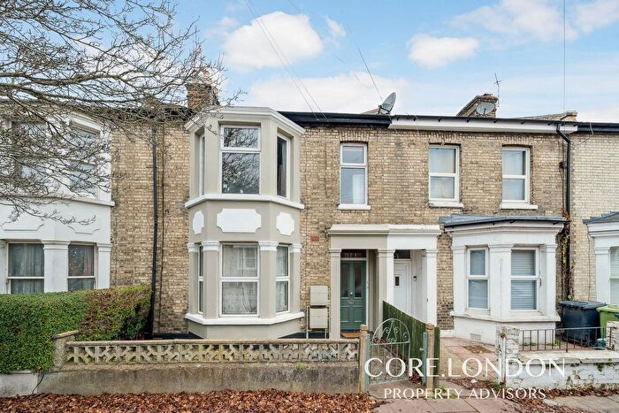 2 Bedroom Flat To Rent In Alacross Road, London, W5