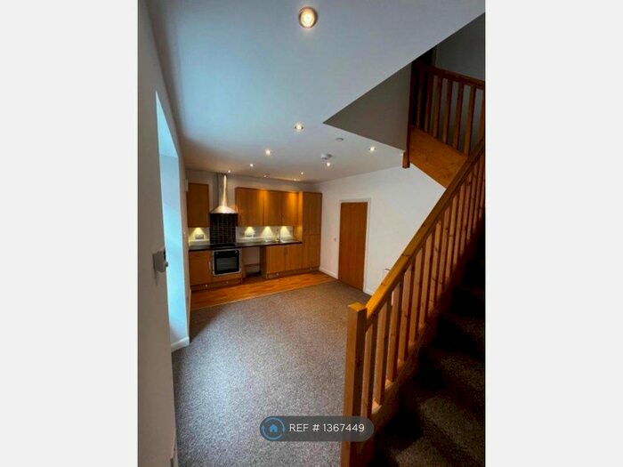 2 Bedroom Maisonette To Rent In Church Street, Arbroath, DD11