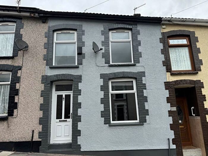 2 Bedroom Property To Rent In Jones Street, Blaenclydach, Tonypandy, CF40