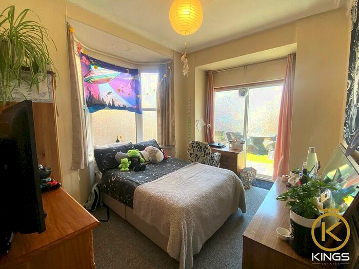 4 Bedroom Terraced House To Rent In Jubilee Road, Southsea, PO4