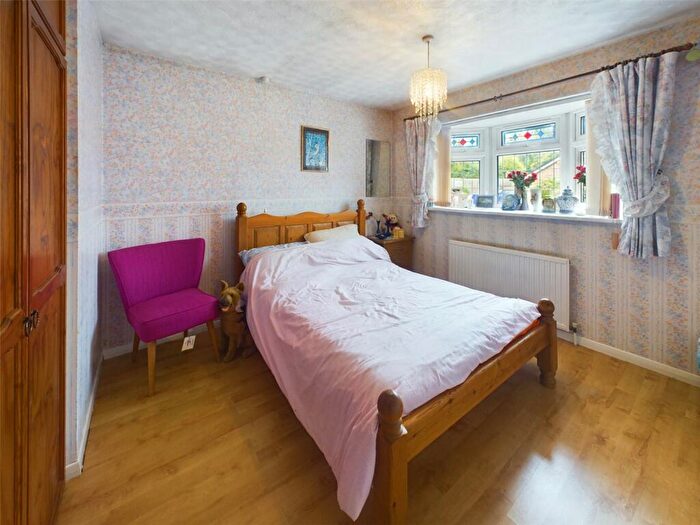 2 Bedroom Bungalow For Sale In Wollaton Paddocks, Wollaton, Nottinghamshire, NG8