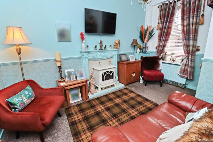 2 Bedroom Flat For Sale In Cleveland Road, Sunderland, Tyne And Wear, SR4