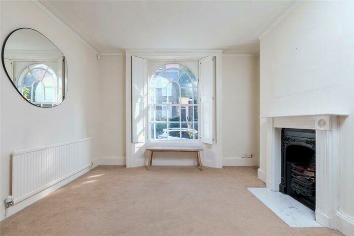 2 Bedroom Terraced House To Rent In Alwyne Villas, Canonbury, London, N1