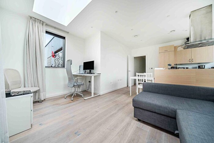 1 Bedroom Flat For Sale In Bardsley Lane, Greenwich, SE10