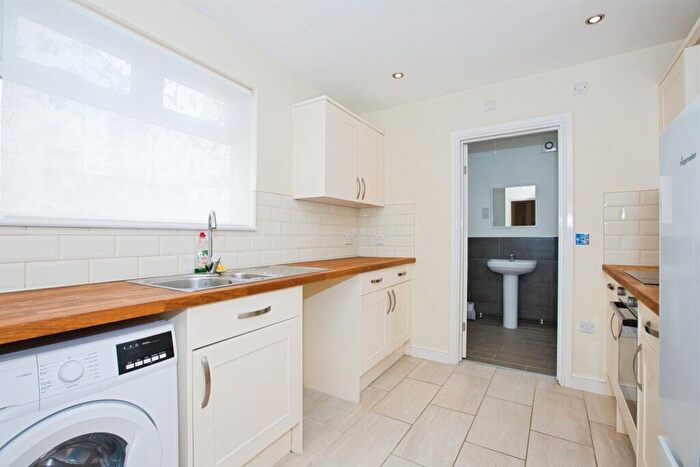 1 Bedroom Flat For Sale In South Street, Yeovil, BA20