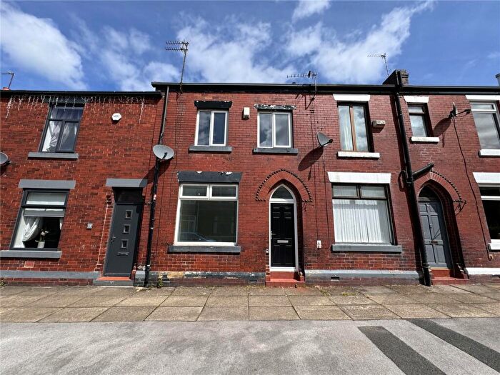 3 Bedroom Terraced House To Rent In Belvoir Street, Rochdale, Greater Manchester, OL12