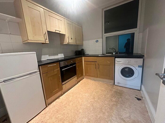 3 Bedroom Flat To Rent In Wilbraham Road, Chorlton, Manchester, M21