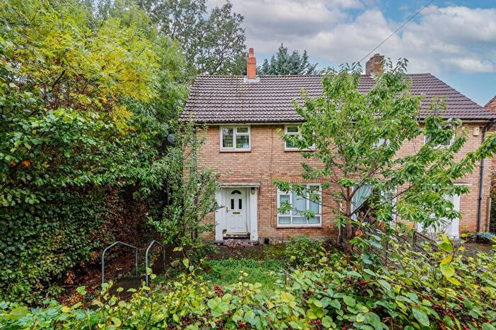 2 Bedroom Semi-Detached House For Sale In Silk Mill Road, Leeds, West Yorkshire, LS16