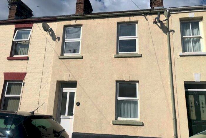 2 Bedroom Terraced House To Rent In Oxford Street, Exeter, EX2