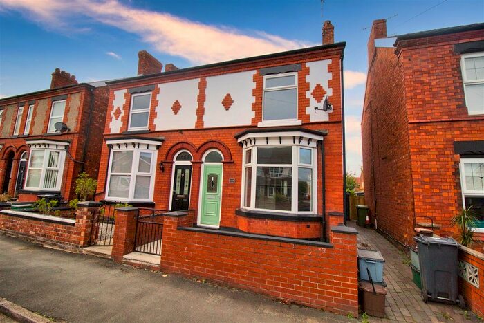 3 Bedroom Semi-Detached House To Rent In Crook Lane, Winsford CW7