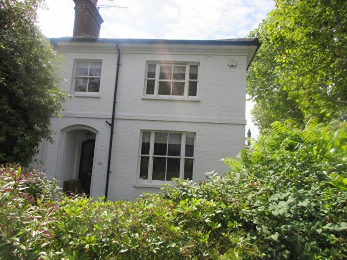 4 Bedroom End Of Terrace House To Rent In Scratton Road, Southend On Sea, SS1