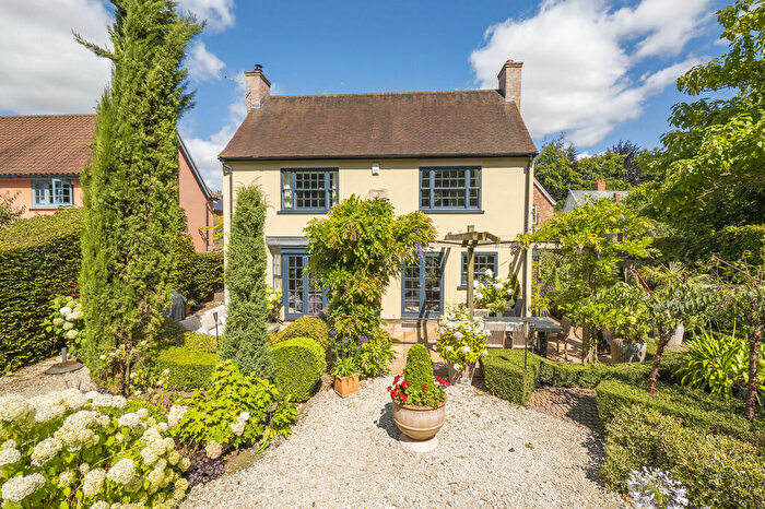 4 Bedroom Detached House For Sale In Monks Eleigh, Ipswich, Suffolk, IP7