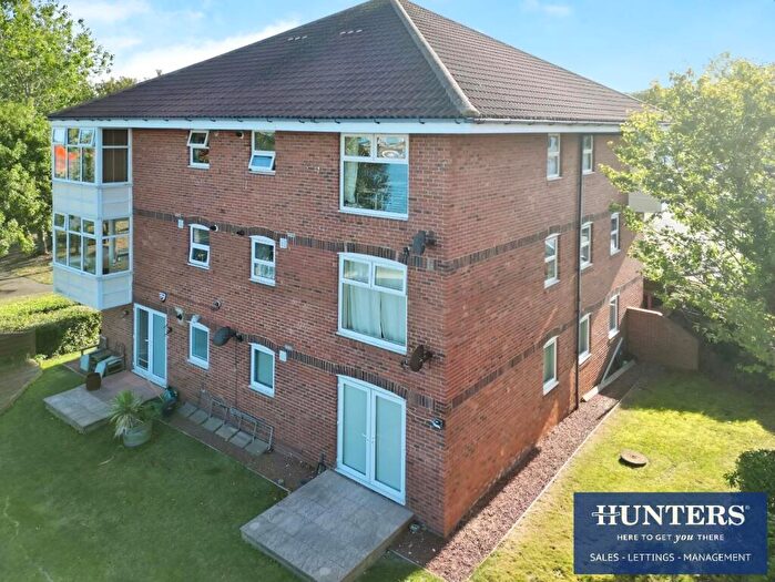 2 Bedroom Apartment For Sale In Topcliff, St Peters Riverside, Sunderland, SR6
