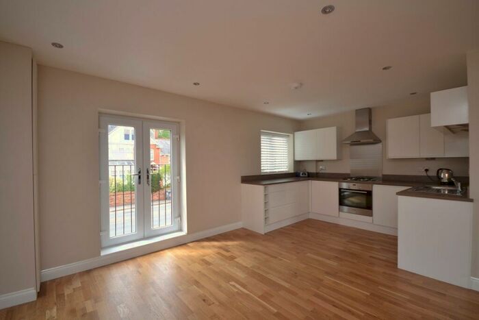 1 Bedroom Apartment To Rent In Kidmore Road, Reading, RG4