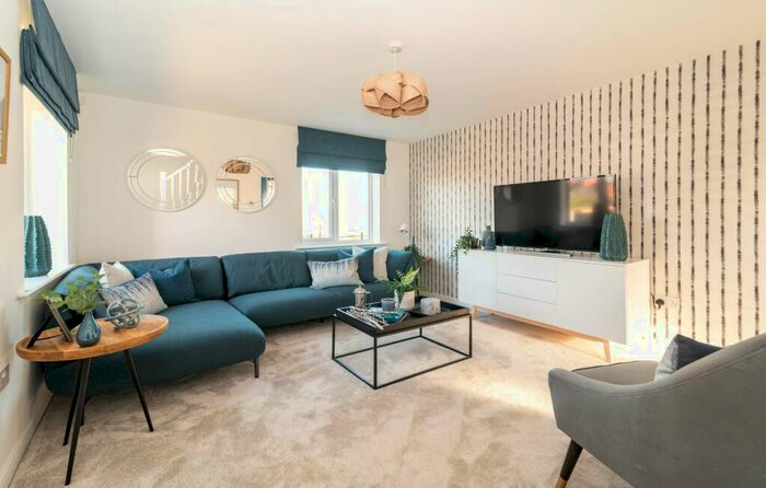 2 Bedroom Semi-Detached House For Sale In Rosewood Ave, Bolsover, Chesterfield, S44