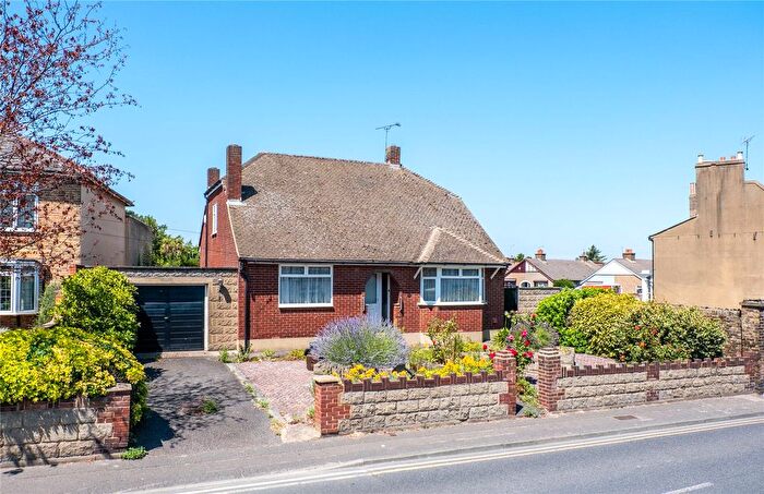 2 Bedroom Bungalow For Sale In Old Perry Street, Northfleet, Kent, DA11