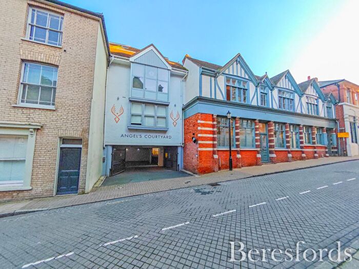 2 Bedroom Flat For Sale In High Street, Colchester, CO1