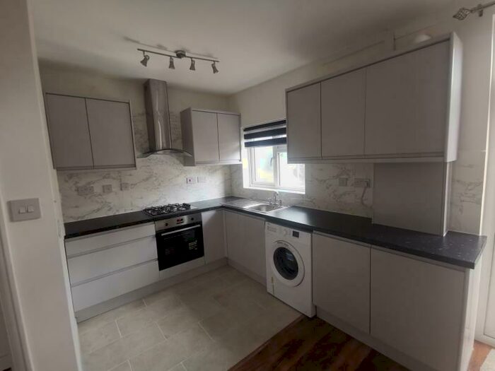 3 Bedroom Terraced House To Rent In Exeter Road, Edmonton, N9