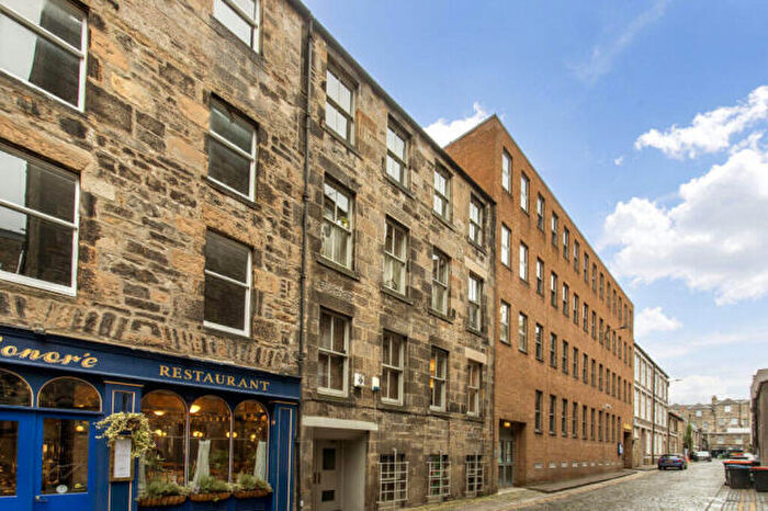 2 Bedroom Flat To Rent In Thistle Street Lane North West, Central, Edinburgh, EH2