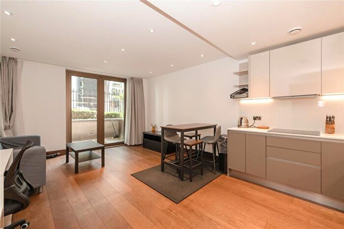 1 Bedroom Property To Rent In - Fetter Lane, London, EC4A