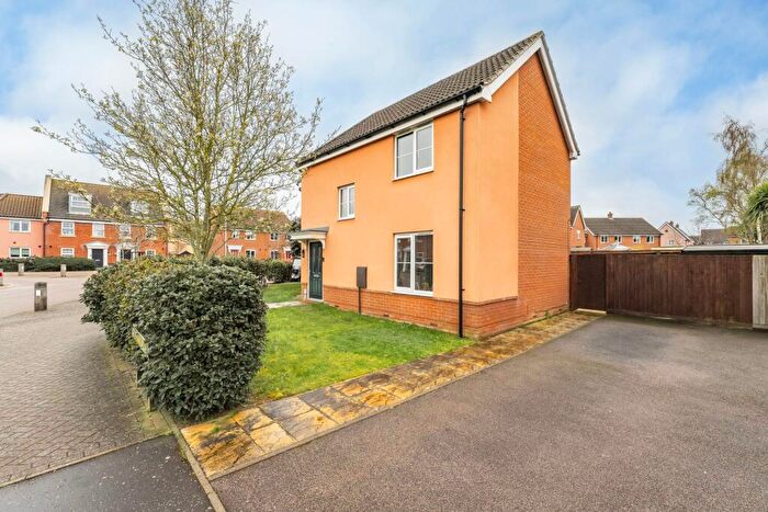 3 Bedroom Terraced House For Sale In Hornbeam Drive, Dereham, NR20