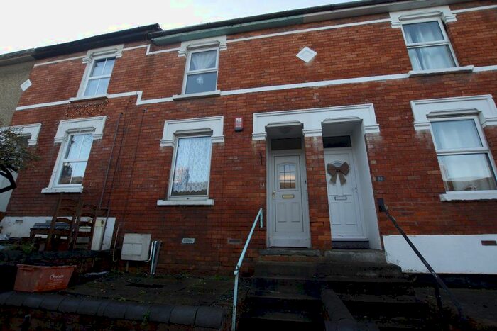 2 Bedroom Property To Rent In Dryden Street, Swindon, SN1