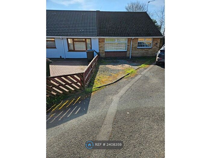 2 Bedroom Bungalow To Rent In Shulmans Walk, Coventry, CV2