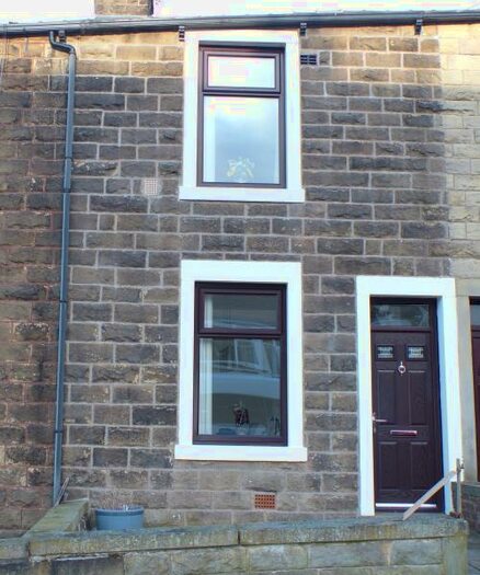 2 Bedroom Terraced House To Rent In York Street, Barnoldswick, BB18