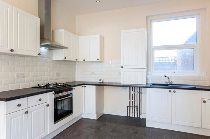 1 Bedroom Flat To Rent In Manning Road, Felixstowe, IP11