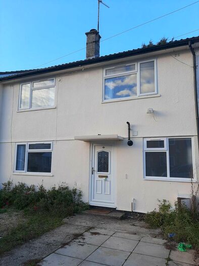 5 Bedroom Terraced House To Rent In Lockheart Crescent, Oxford, OX4
