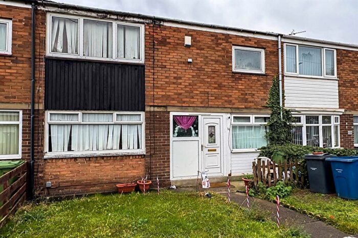 3 Bedroom Terraced House For Sale In Hopkins Walk, South Shields, NE34