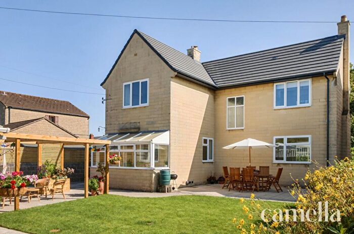 4 Bedroom Detached House For Sale In Bradford Road, Combe Down, BA2