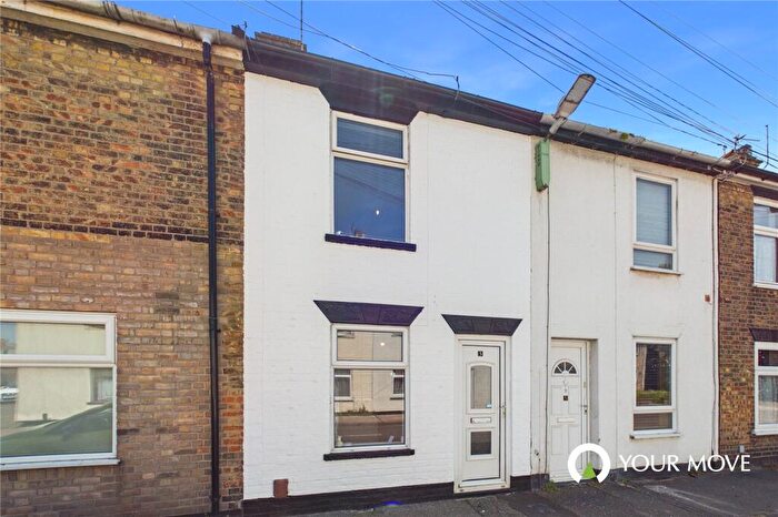 2 Bedroom Terraced House For Sale In Melbourne Road, Lowestoft, Suffolk, NR32
