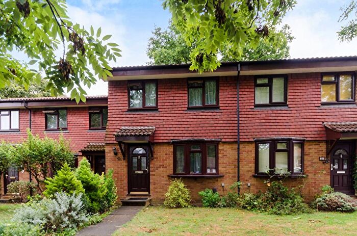 3 Bedroom Terraced House To Rent In Conifer Gardens, Sutton, SM1