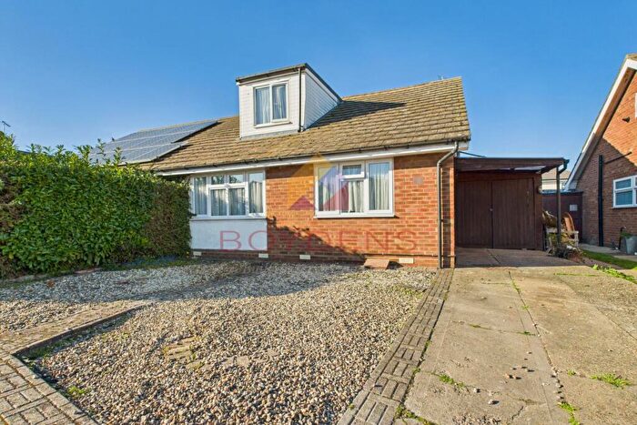 3 Bedroom Semi-Detached House For Sale In Great Bentley, Colchester, CO7