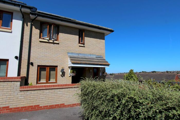 3 Bedroom End Of Terrace House To Rent In Rosewood Mews, Gravesend, DA12