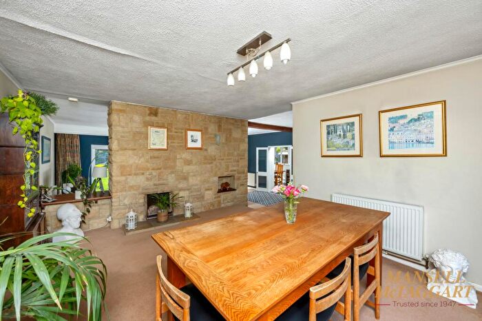 5 Bedroom Detached House For Sale In Durfold Wood, Plaistow, RH14
